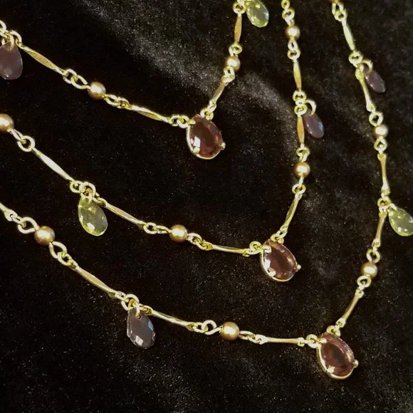 Vintage Avon Triple Strand Necklace - Picture 2 of 3